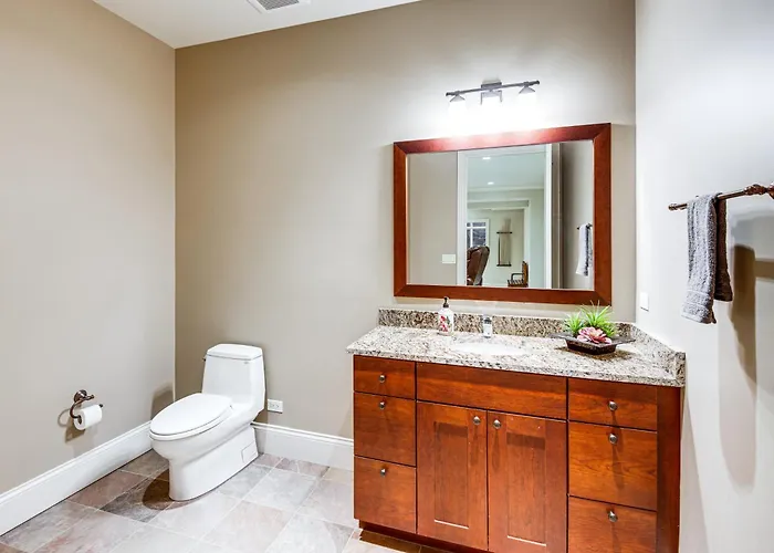 1 Mi To Metra: Estate W/ Theater, Game & *